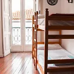 Oasis Backpackers' Cowork & Coliving Hostal *