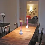 Hostal Oasis Backpackers' Cowork & Coliving *