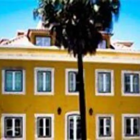 Oasis Backpackers' Cowork & Coliving