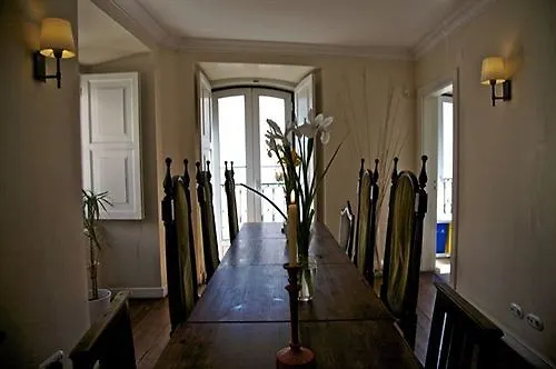 Хостел Oasis Backpackers' Cowork & Coliving Лиссабон