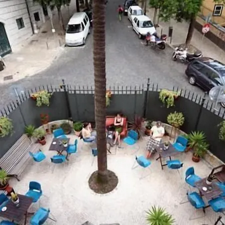 Ostello Oasis Backpackers' Cowork & Coliving