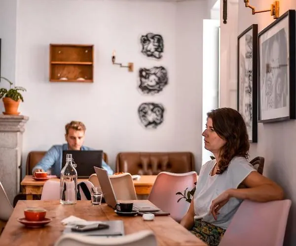 Hostel Oasis Backpackers' Cowork&coliving Lissabon