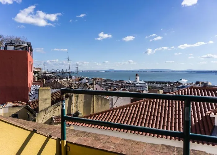 Oasis Backpackers' Cowork&coliving